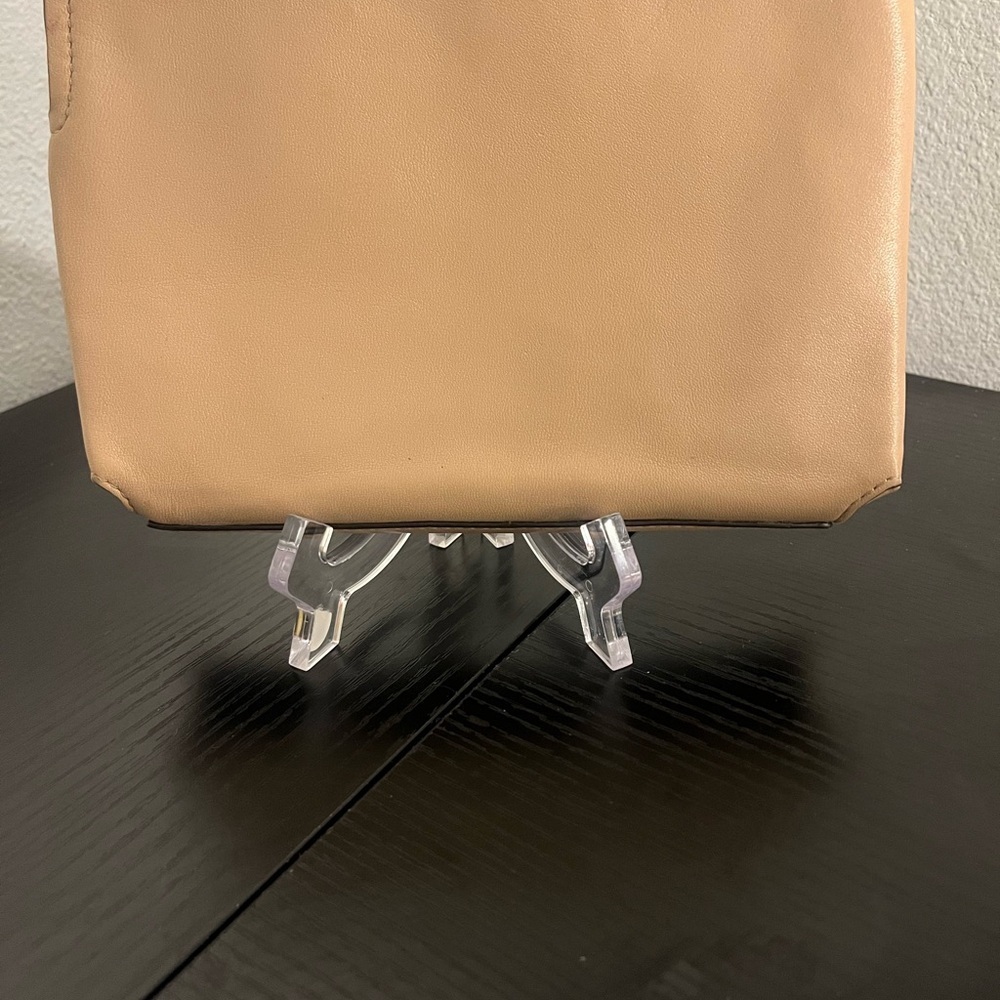 Coach clutch - Picture 2 of 4